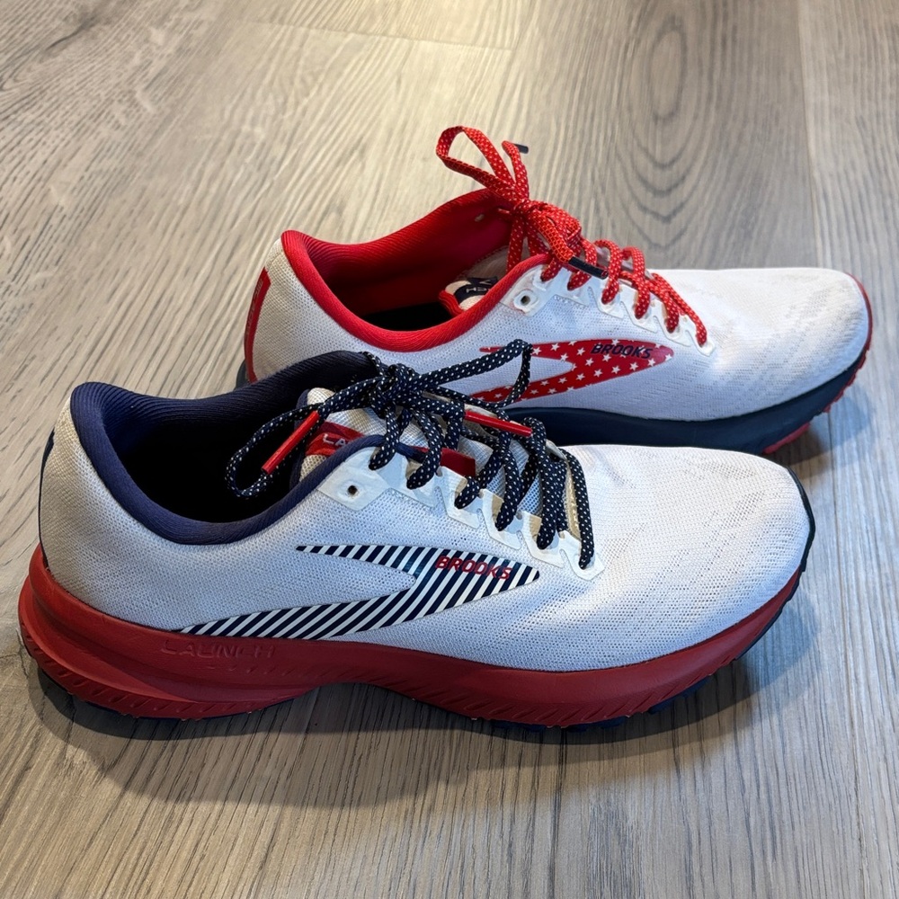 Brooks Launch 7 USA Special Edition